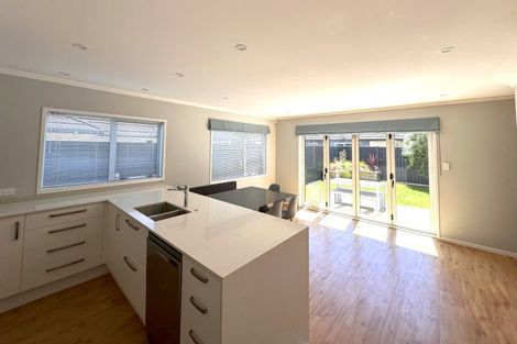 Photo of property in 37 Somerby Mews, Silverstream, Upper Hutt, 5019