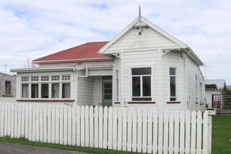 Photo of property in 35 Cranley Street, Dargaville, 0310