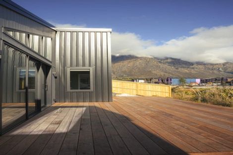 Photo of property in 45 Shelduck Road, Jacks Point, 9371