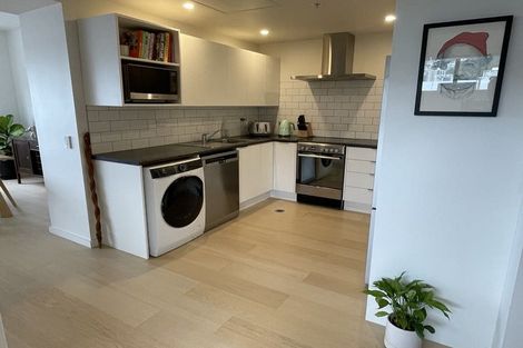 Photo of property in Quantum On Thorndon Quay, 4/163a Thorndon Quay, Pipitea, Wellington, 6011