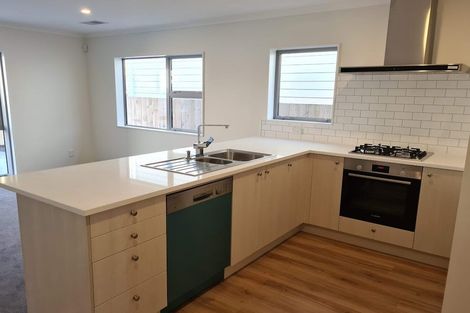 Photo of property in 133 Amesbury Drive, Churton Park, Wellington, 6037