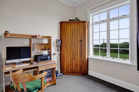 Photo of property in 22 Batten Road, Okaiawa, Hawera, 4671