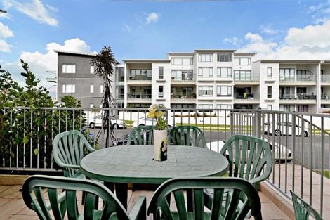 Photo of property in 201/132 Stancombe Road, Flat Bush, Auckland, 2016