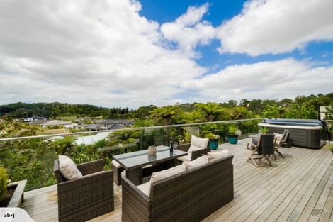 Photo of property in 88 Pohutukawa Parade, Riverhead, 0820