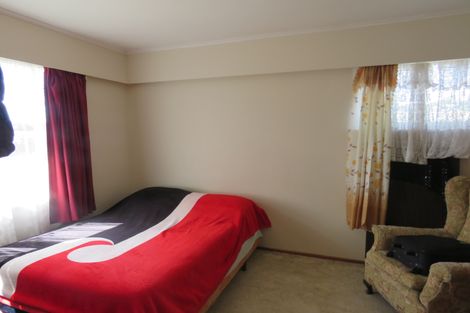 Photo of property in 17 Derrick Road, Kawakawa, 0210