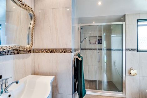 Photo of property in 3 Neagle Place, Greenmeadows, Napier, 4112