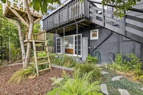 Photo of property in 2/24 Shetland Street, Glen Eden, Auckland, 0602