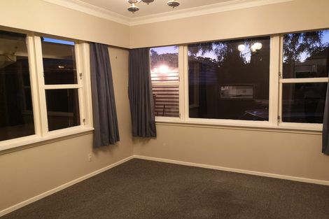 Photo of property in 44a Norton Park Avenue, Fairfield, Lower Hutt, 5011