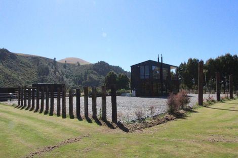 Photo of property in 27 Avon Street, Athol, 9793