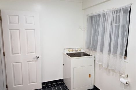 Photo of property in 18 Calluna Crescent, Totara Heights, Auckland, 2105