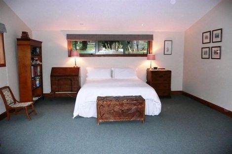 Photo of property in 52 Tram Valley Road, Swanson, Auckland, 0614