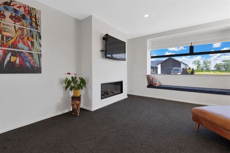 Photo of property in 38 Te Hurunui Drive, Pegasus, 7612