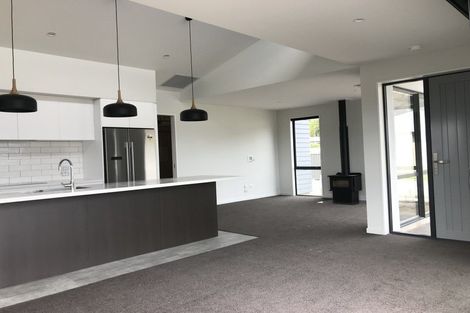 Photo of property in 13 Daniels Terrace, Wanaka, 9305