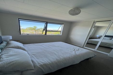 Photo of property in 36 Albatross Road, Red Beach, 0932