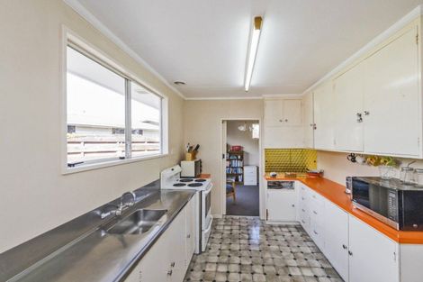Photo of property in 57 Lockhart Avenue, Milson, Palmerston North, 4414