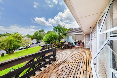 Photo of property in 3 Kaikoura Street, Henderson, Auckland, 0612