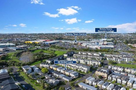 Photo of property in 42 Kirikiri Lane, East Tamaki, Auckland, 2013