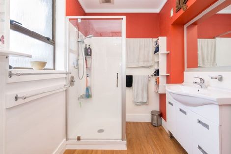 Photo of property in 47 Barnes Drive, Caversham, Dunedin, 9011