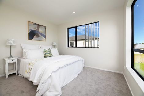 Photo of property in 5/644 Te Atatu Road, Te Atatu Peninsula, Auckland, 0610