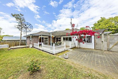 Photo of property in 147 Millhouse Drive, Golflands, Auckland, 2013