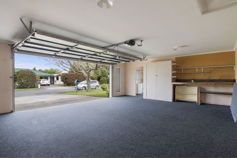 Photo of property in 2 Atlanta Court, Katikati, 3129