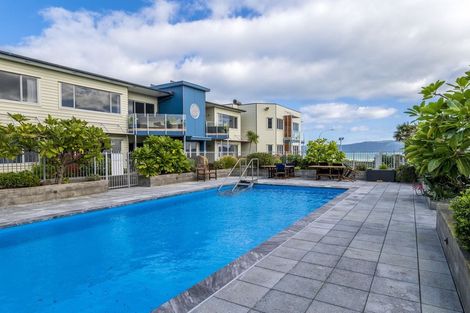 Photo of property in 13/4u Seaview Road, Paraparaumu Beach, Paraparaumu, 5032