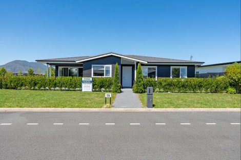 Photo of property in 15 Bastille Court, Rangatira Park, Taupo, 3330