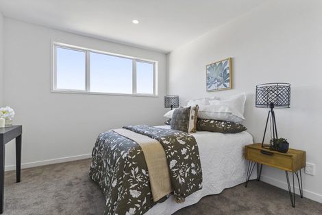 Photo of property in 16 Paisley Street, Mellons Bay, Auckland, 2014