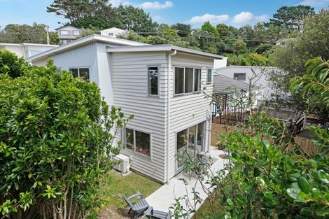 Photo of property in 5 Cunliffe Street, Johnsonville, Wellington, 6037