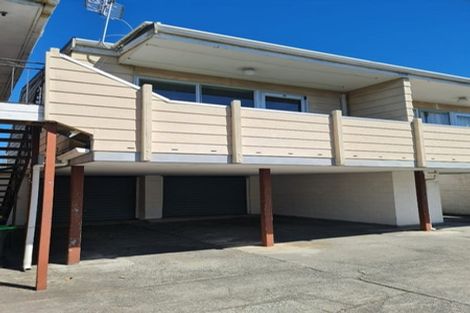 Photo of property in 2/7 Division Street, Riccarton, Christchurch, 8041