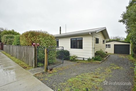 Photo of property in 15 Bethune Street, Featherston, 5710