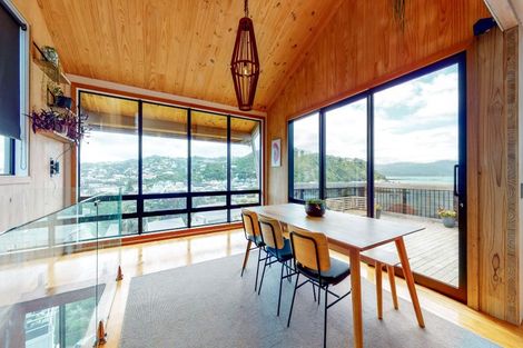 Photo of property in 4 Milne Terrace, Island Bay, Wellington, 6023