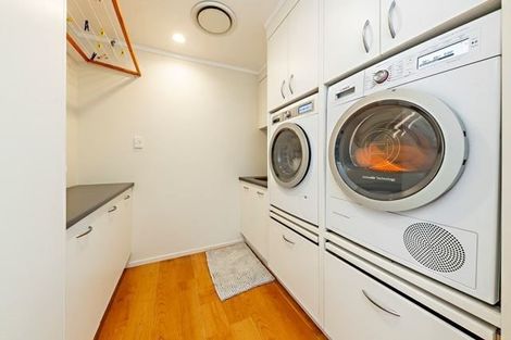 Photo of property in 10 Bothwell Place, Pahurehure, Papakura, 2113