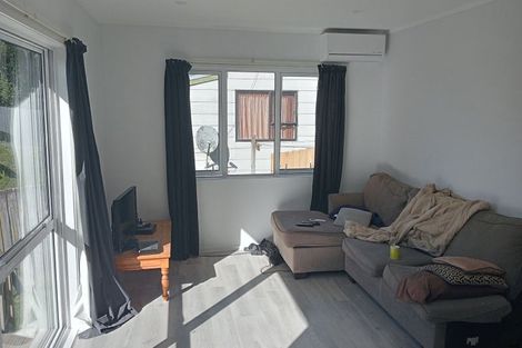 Photo of property in 3/223 Birkdale Road, Birkdale, Auckland, 0626