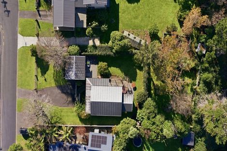 Photo of property in 29 Donnelly Street, Oakura, 4314