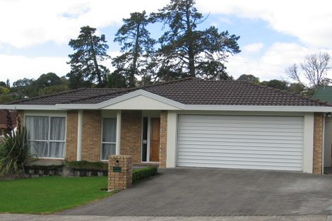 Photo of property in 30 Milan Drive, Glen Eden, Auckland, 0602
