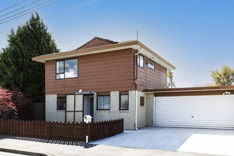 Photo of property in 19 Inglis Street, Phillipstown, Christchurch, 8011