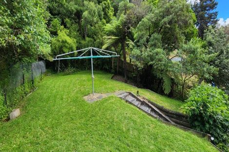 Photo of property in 23 Holmes Grove, Naenae, Lower Hutt, 5011