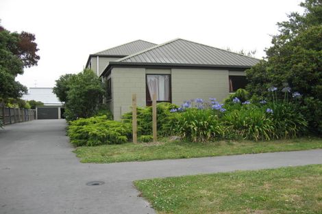 Photo of property in 1/23 Newnham Terrace, Upper Riccarton, Christchurch, 8041