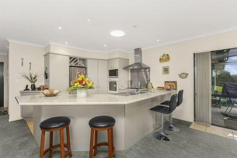 Photo of property in 7 Lough Bourne Drive, Pukekohe, 2120