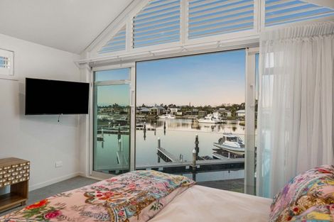 Photo of property in 124 Motu Hei, Pauanui, Hikuai, 3579