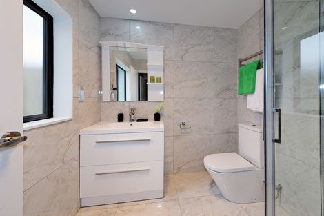 Photo of property in 421 West Coast Road, Glen Eden, Auckland, 0602