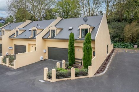 Photo of property in 2/104 Grantham Street, Hamilton Central, Hamilton, 3204