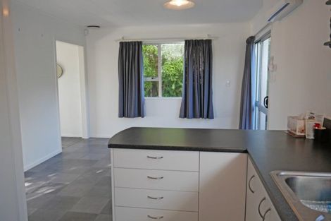 Photo of property in 14b Oakleigh Street, Maungaraki, Lower Hutt, 5010