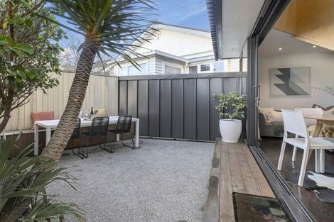 Photo of property in 17a Fife Lane, Miramar, Wellington, 6022