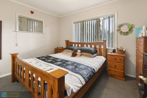 Photo of property in 10 Rollerson Street, Papakura, 2110