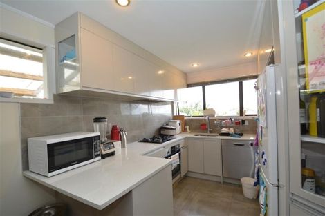 Photo of property in 56 Hollyford Drive, Clover Park, Auckland, 2105