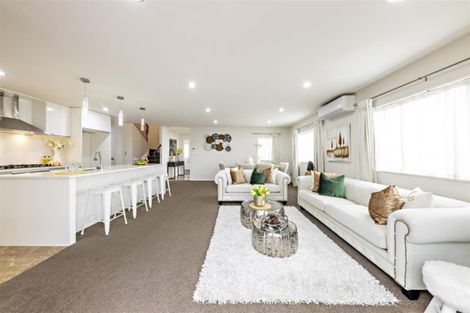 Photo of property in 382 Ormiston Road, Flat Bush, Auckland, 2019