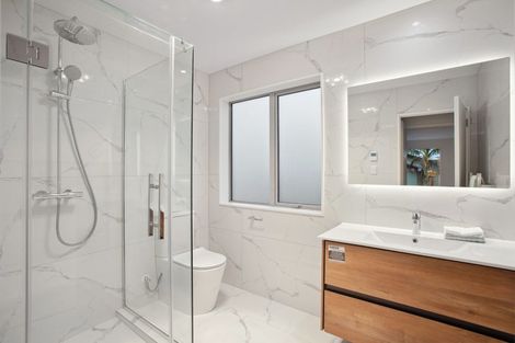 Photo of property in 37b Sorrel Crescent, Bucklands Beach, Auckland, 2012