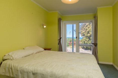 Photo of property in 90 Rarangi Beach Road, Rarangi, Blenheim, 7273